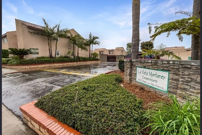 Photo - 700 W La Veta Ave Apartment Unit H7