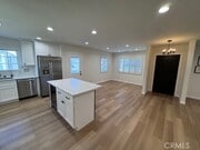 Photo - 653 N Buena Vista St