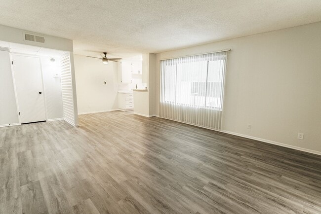 Photo - 226 South Serrano