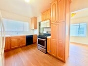 Photo - 428 N 6th St