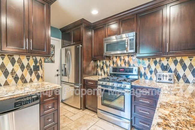 Photo - 1351 El Lazo Ct