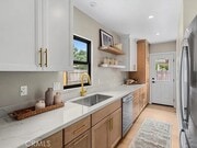 Photo - 206 Olive St