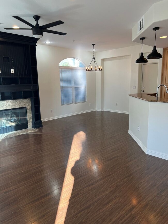 Photo - 3 bedroom 2-1/2 bath townhome close to beach