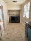 Photo - 339 California St
