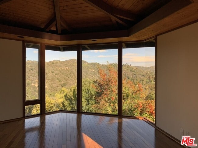 Photo - 21277 Entrada Rd