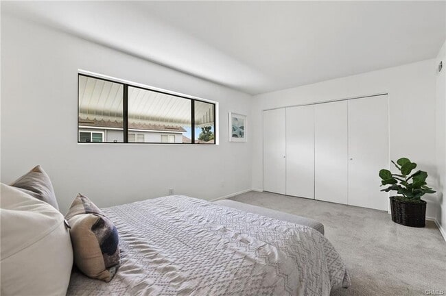 Photo - 3342 Bradbury Rd