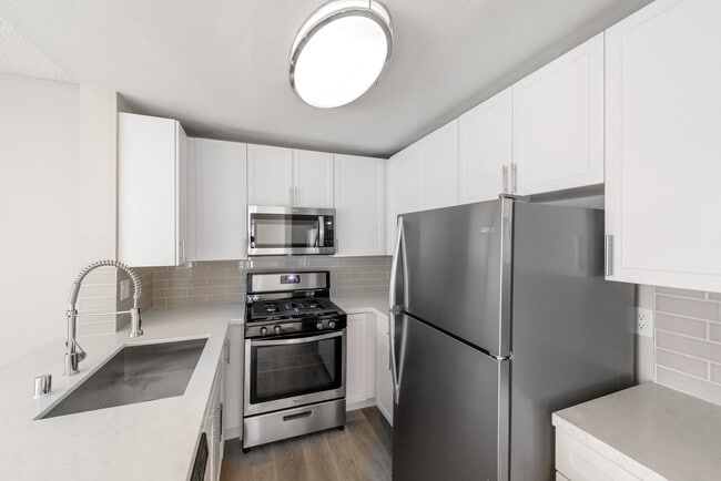 Photo - Indie Collection