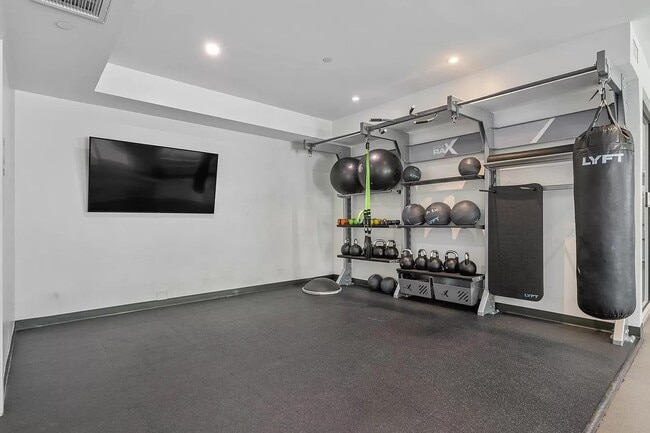 Photo - 8820 Belford Ave Unit 4024