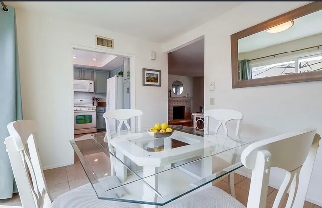 Photo - 1749 Compromise Line Rd