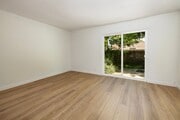 Photo - Beautiful 2/2 Condo in Hidden Valley!