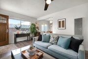 Photo - 11715 Menlo Ave