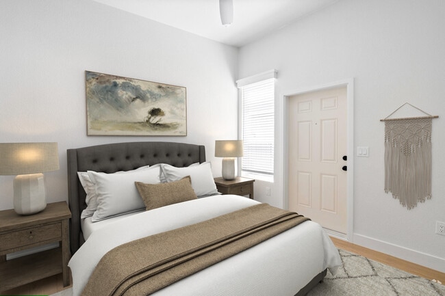 Photo - Lakeside Village