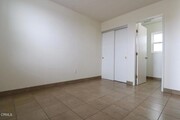 Photo - 1263 S Oxnard Blvd Apartment Unit 4