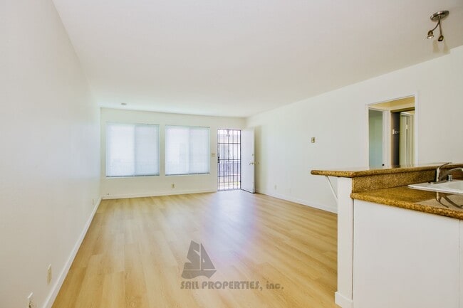 Photo - Great 1 Bedroom Condo in Long Beach! Unit 310
