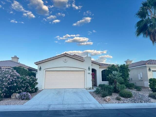 Building Photo - 41556 Via Arbolitos