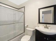 Photo - 409 Burchett St