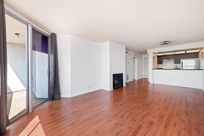 Photo - 1745 Camino Palmero St Unit Hollywood Hills 1BR Condo