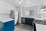 Photo - 448 W Windsor Rd Apartment Unit 08