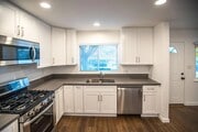 Photo - 2207 E Daily Dr House