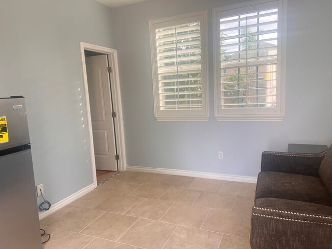 Building Photo - 8229 Honey Brook Ct