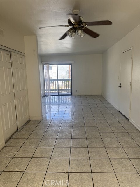 Photo - 8801 Willis Ave Unit B6