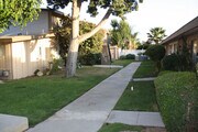 Courtyard - 4607 Plaza Ln Apartments Unit #E