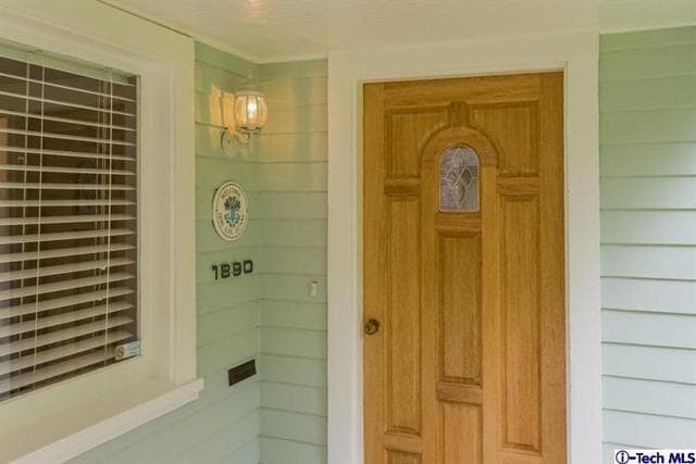 Photo - 1890 Las Lunas St