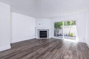 Photo - 9 Briarwood Ln Townhome