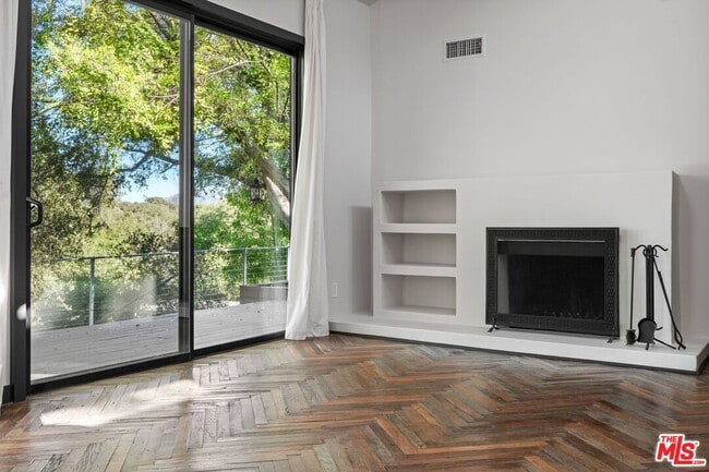 Photo - 21273 Entrada Rd