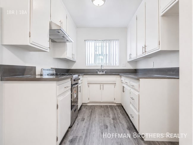 Photo - 13218 Barbara Ann St Unit 05