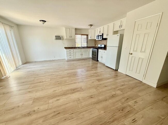 Photo - 1 bedroom in NORTH HOLLYWOOD CA 91605 Unit 102