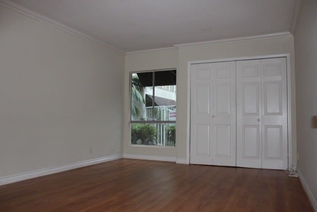 Building Photo - 4900 Overland Ave Unit 126