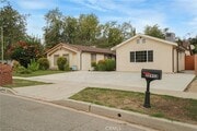 Photo - 22953 Blythe St