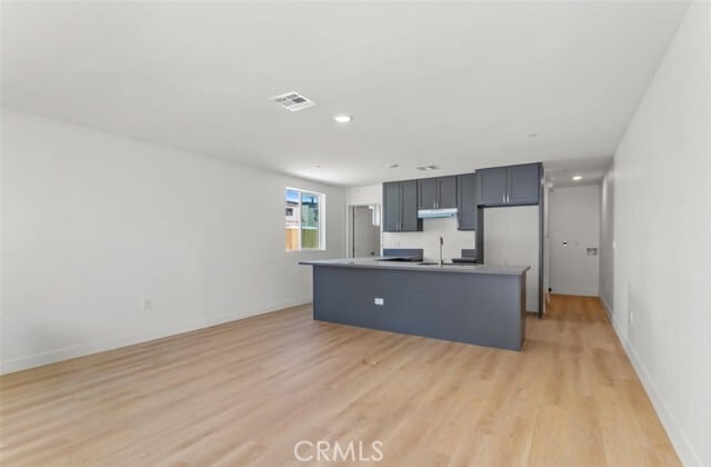 Photo - 703 W 80th St