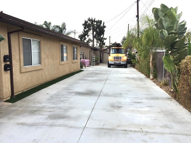 Photo - 528 N Parker St