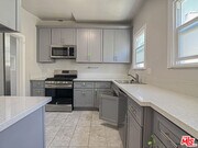 Photo - 733 N Ridgewood Pl Unit 735 1/2