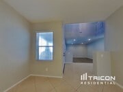 Photo - 2026 Krystal Ave