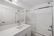 Photo - Kingsley Diplomat Apartments