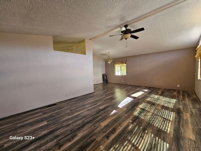 Photo - 15300 Palm Dr