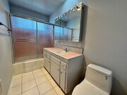 Photo - Great Santa Monica Location! Walking Dista... Apartment Unit 1128 21st St  A