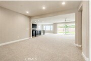Photo - 45667 Bassett St