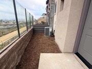 Photo - 460 Caliper Wy