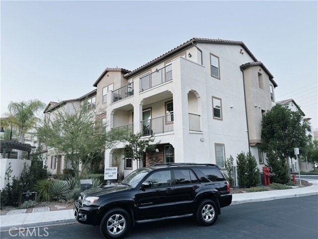 Photo - 209 Niebla Ln