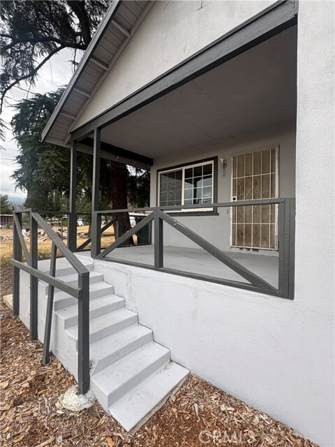 Photo - 1362 Garnet St