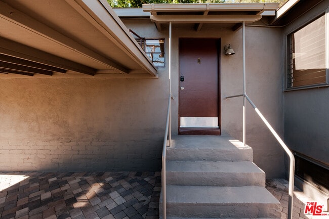 Photo - 816 Basin Dr