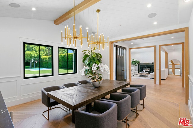 Photo - 5911 Beckford Ave