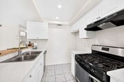 Photo - 2324 Lillyvale Ave Unit 143