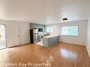 Photo - Welcome to your new coastal retreat in Oce... Apartment Unit D