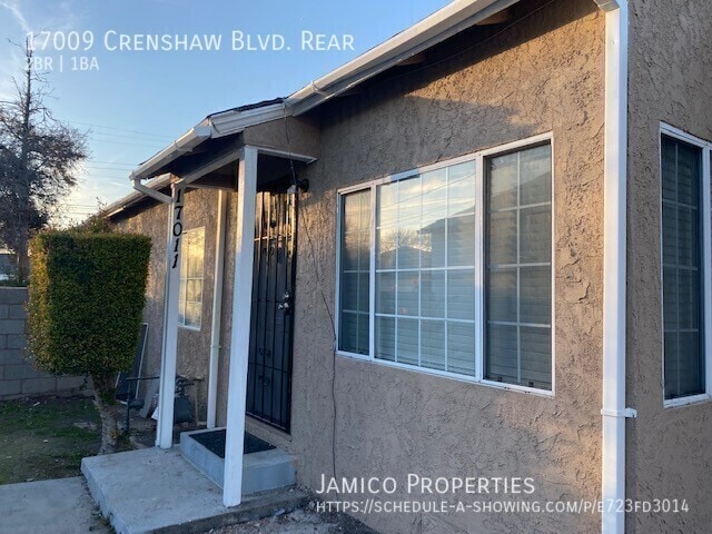 Photo - 17009 Crenshaw Blvd