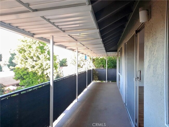 Photo - 2117 Via Puerta Unit Q